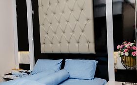 Haus-Ruhe Begawan Apartemen